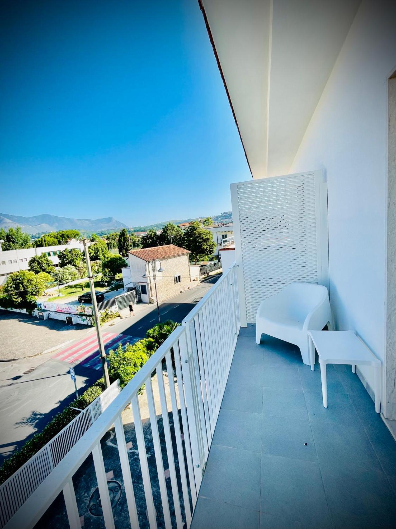 Minturnae Hotel Scauri  Exterior foto